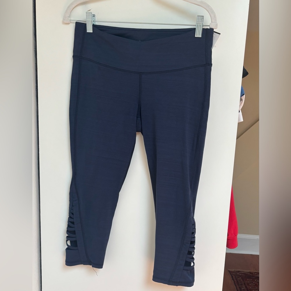 Athleta Midnight Blue Cropped Leggings